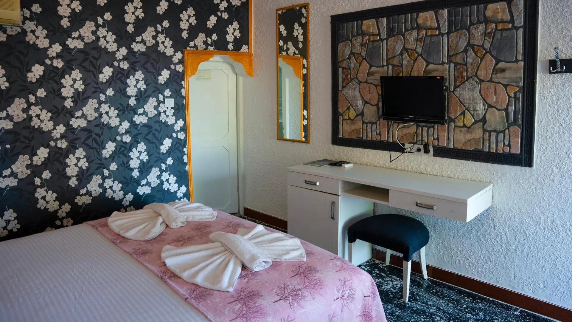 Imren'S Otel Çeşme 0*,  Türkiye