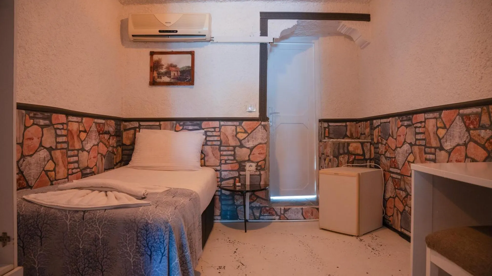 Imren'S Otel Çeşme 0*,